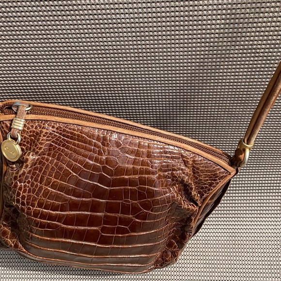 Chloe Elegant Brown Crocodile crossbody Bag - Picture 3 of 16